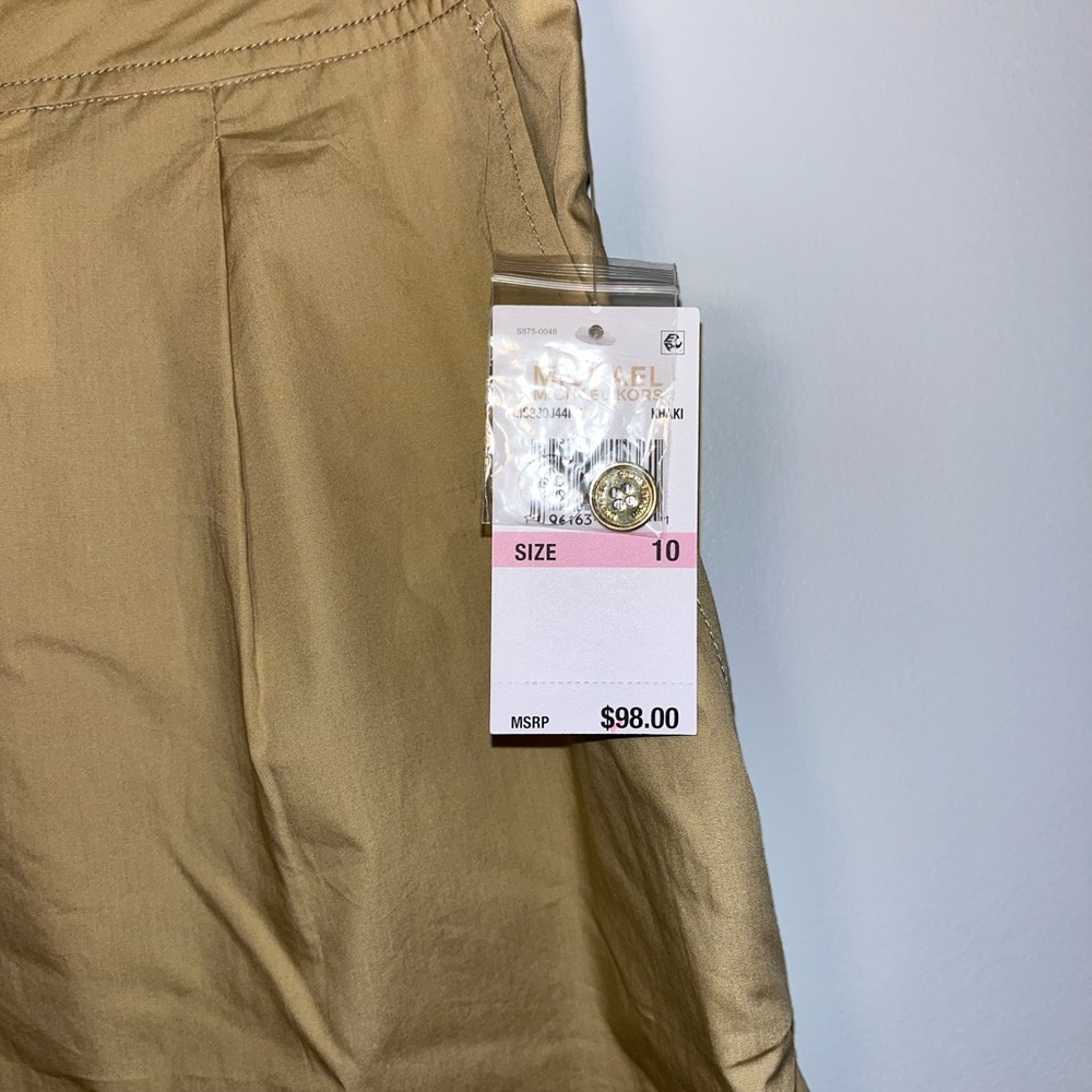 Michael Kors Khaki Shorts Dressy Casual Pocketed NWT Ladies 10 - Picture 4 of 7